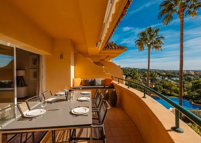 Home, With Sea Views, South Facing And Close To The Golf Course And The Beach, In Elviria Hills Apartman *