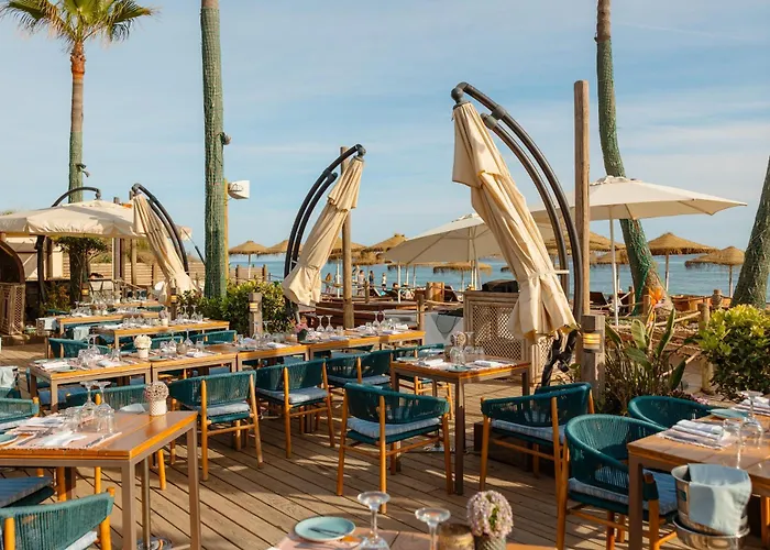 Home, With Sea Views, South Facing And Close To The Golf Course And The Beach, In Elviria Hills *