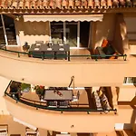 Home, With Sea Views, South Facing And Close To The Golf Course And The Beach, In Elviria Hills