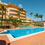 Home, With Sea Views, South Facing And Close To The Golf Course And The Beach, In Elviria Hills * 마르베야