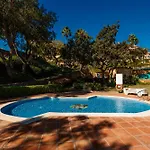 Home, With Sea Views, South Facing And Close To The Golf Course And The Beach, In Elviria Hills * 마르베야