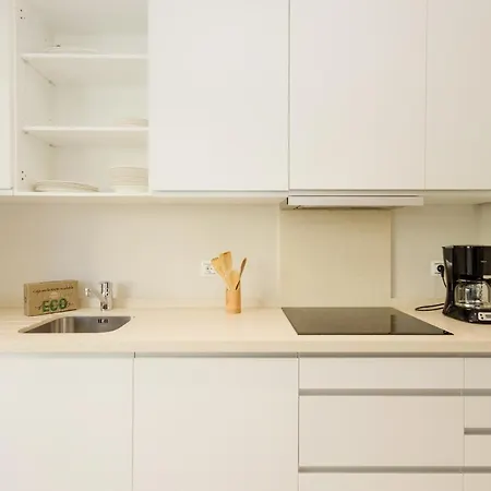 Apartment Seaside Golf Retreat: Elviria Hills