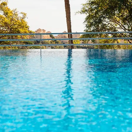 Seaside Golf Retreat: Elviria Hills Marbella