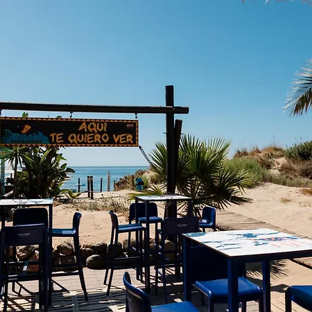 Seaside Golf Retreat: Elviria Hills Apartment