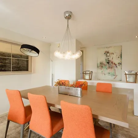 Home, With Sea Views, South Facing And Close To The Golf Course And The Beach, In Elviria Hills *