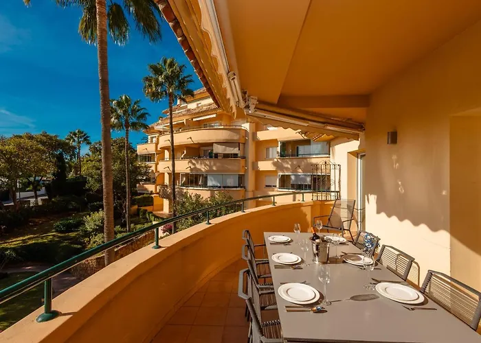 Home, With Sea Views, South Facing And Close To The Golf Course And The Beach, In Elviria Hills Marbella