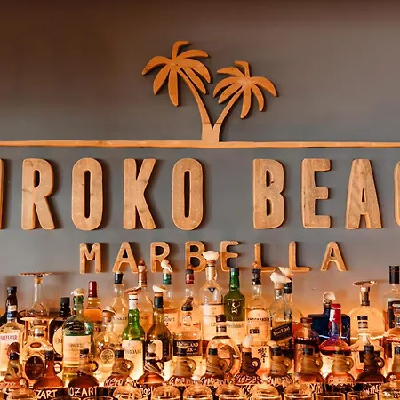 Apartment Seaside Golf Retreat: Elviria Hills *